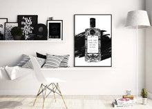 Gin & Tonic Monochrome - Customisable