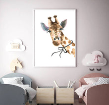 Giraffe with Bow