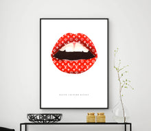 Haute Couture Kisses