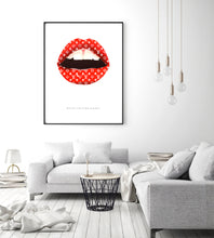 Haute Couture Kisses