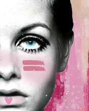 Twiggy Graffiti